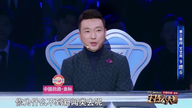 李七月
