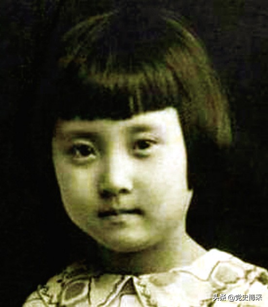 蔣英