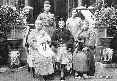 何鴻燊