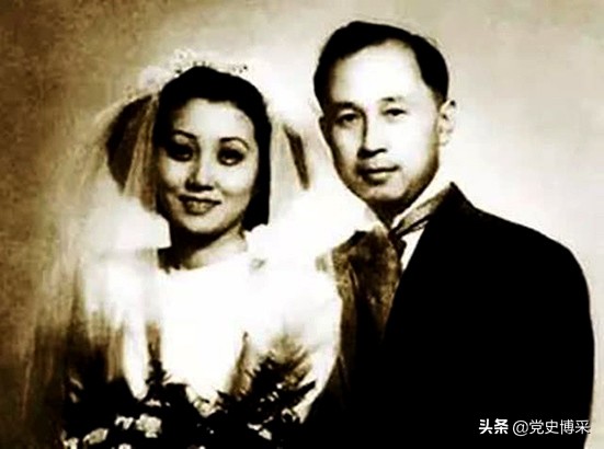 蔣英