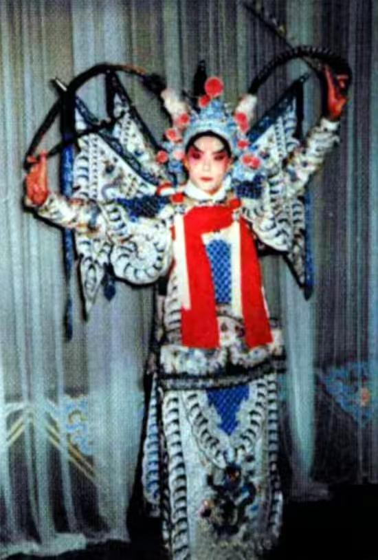 於榮光