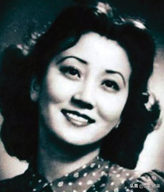蔣英