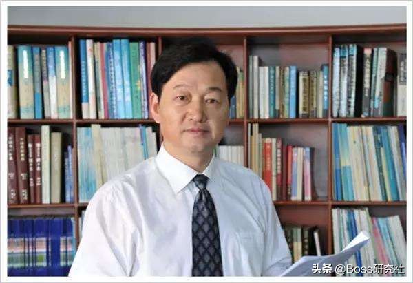 馮長革