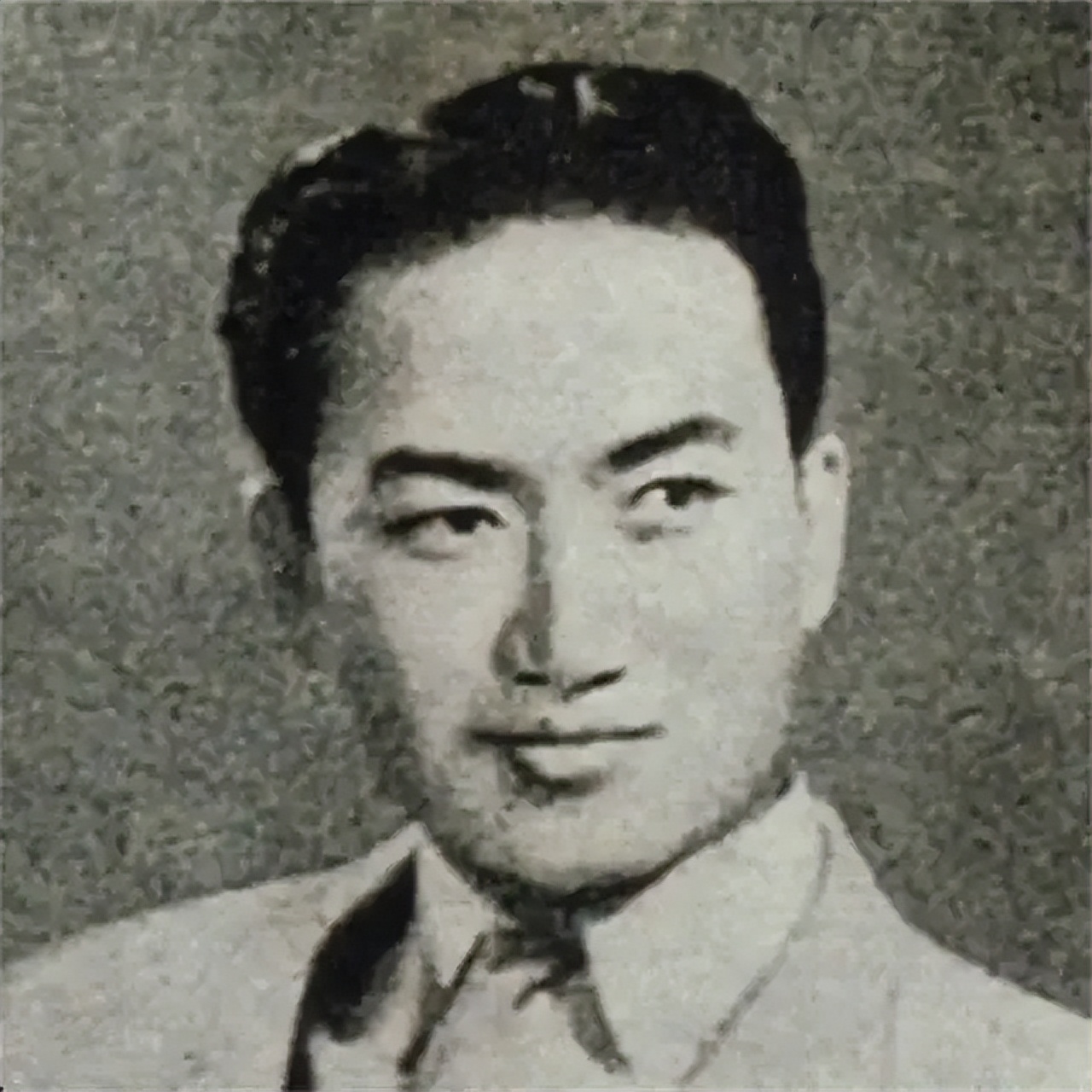 週璇