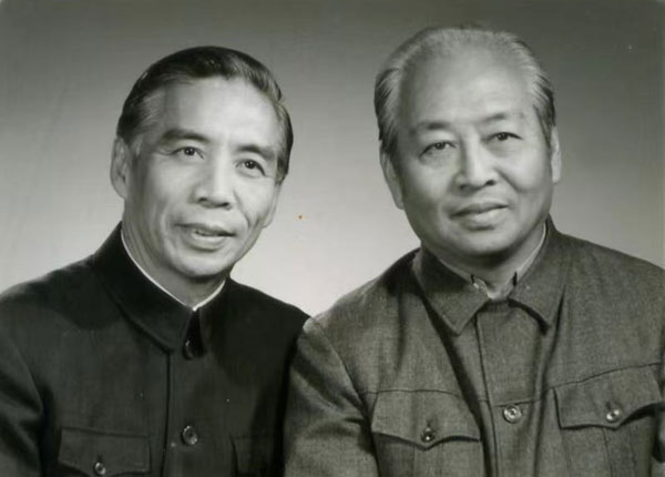 吳霜