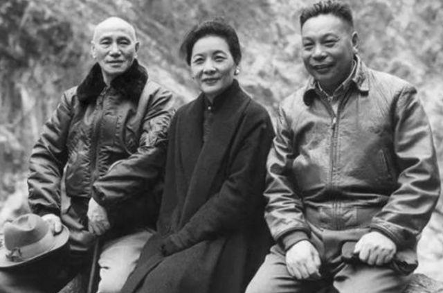 蔣經國