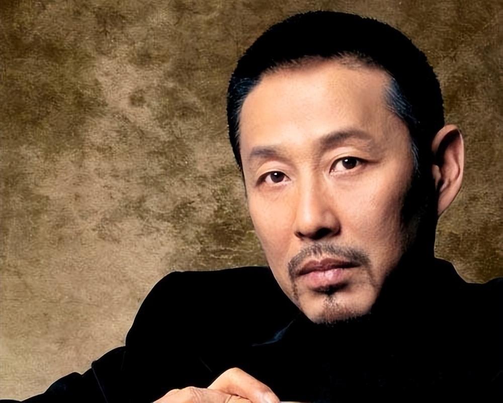 董子健