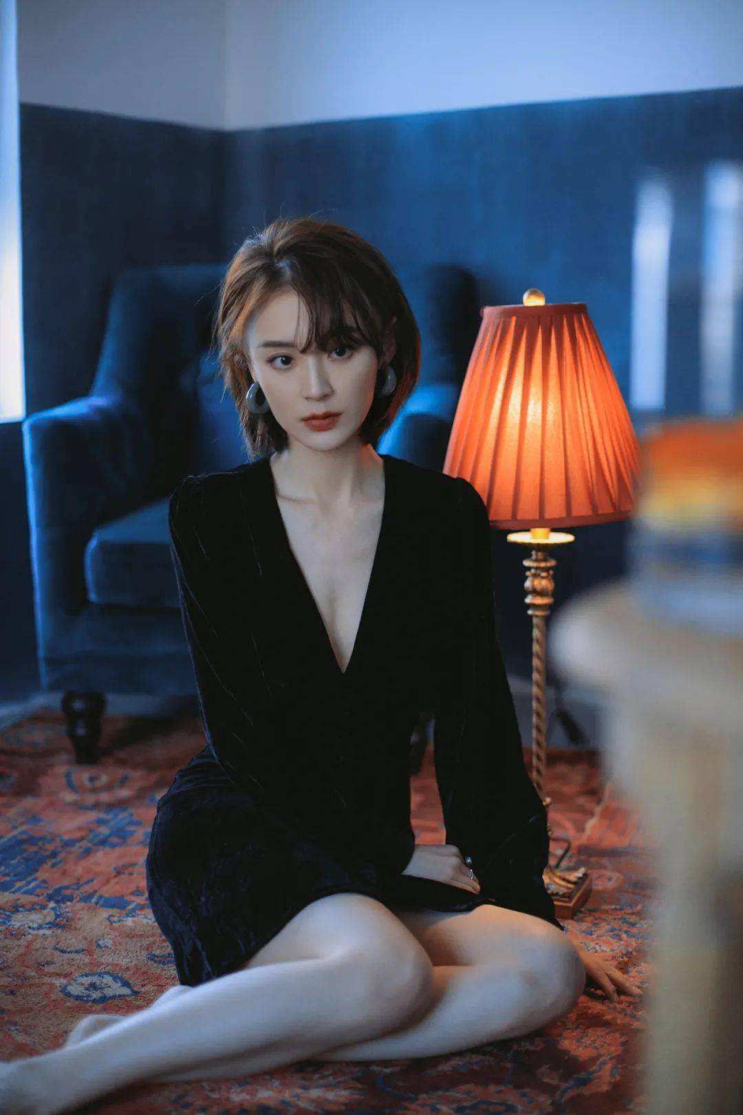 毛林林