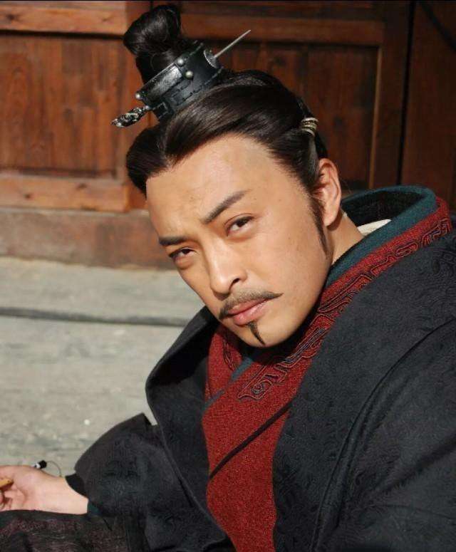 富大龍