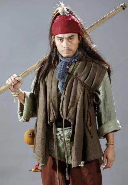 陳龍