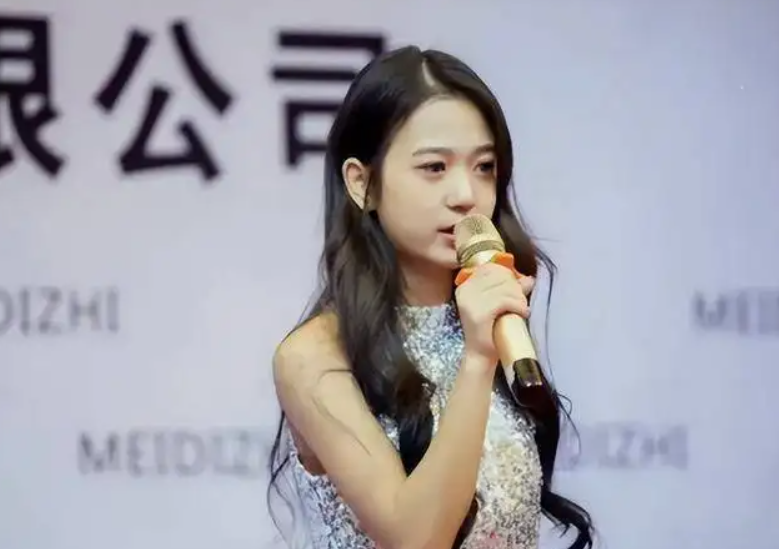張曼如