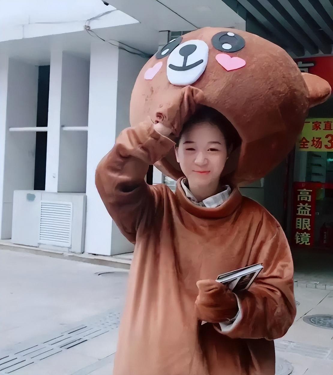 張曼如