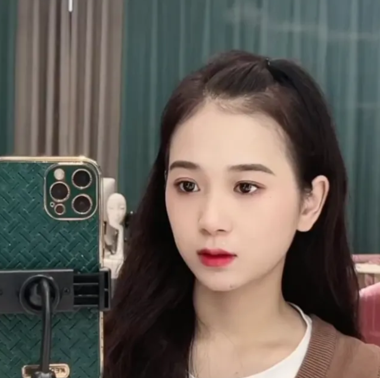 張曼如