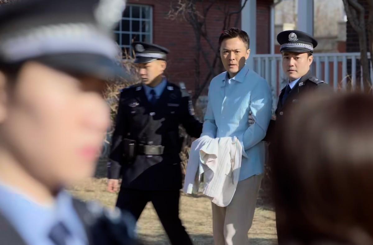 於小偉