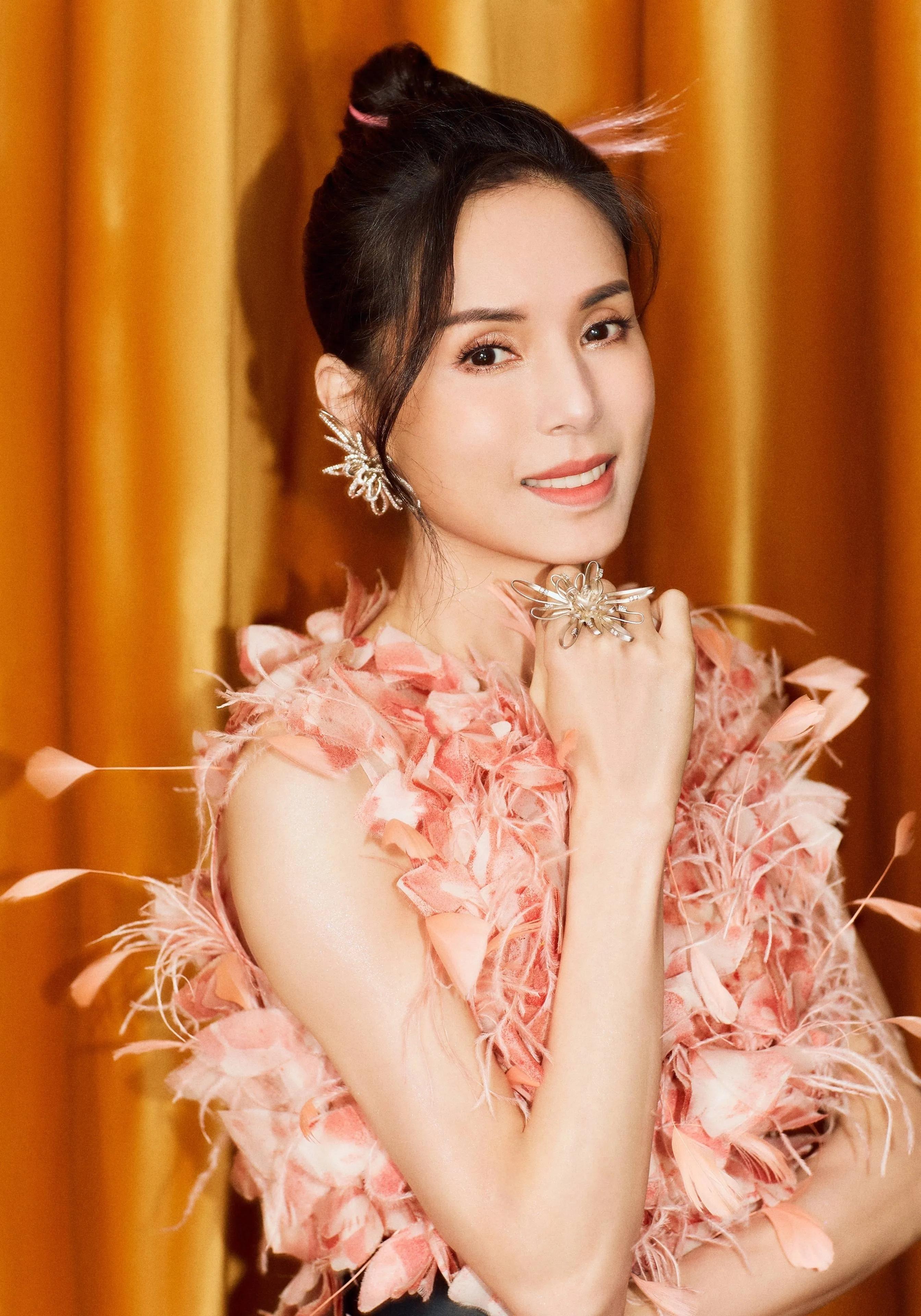 李若彤