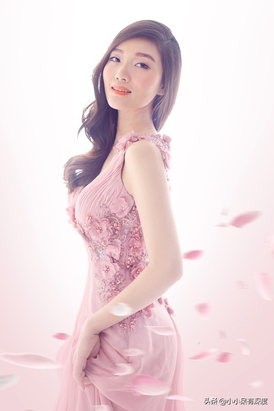 楊小曼