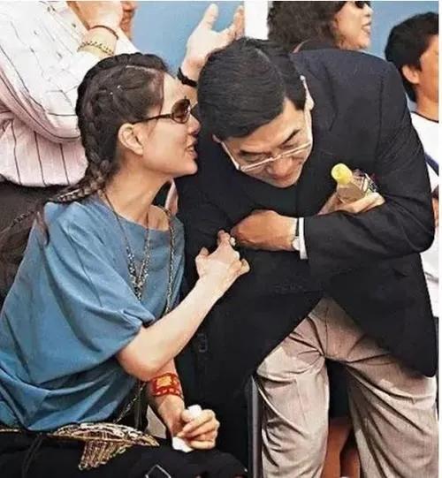李若彤
