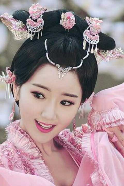 毛曉彤