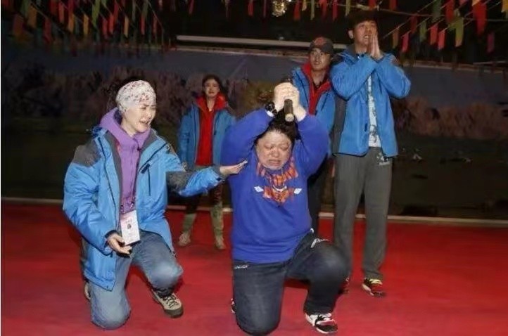 韓紅