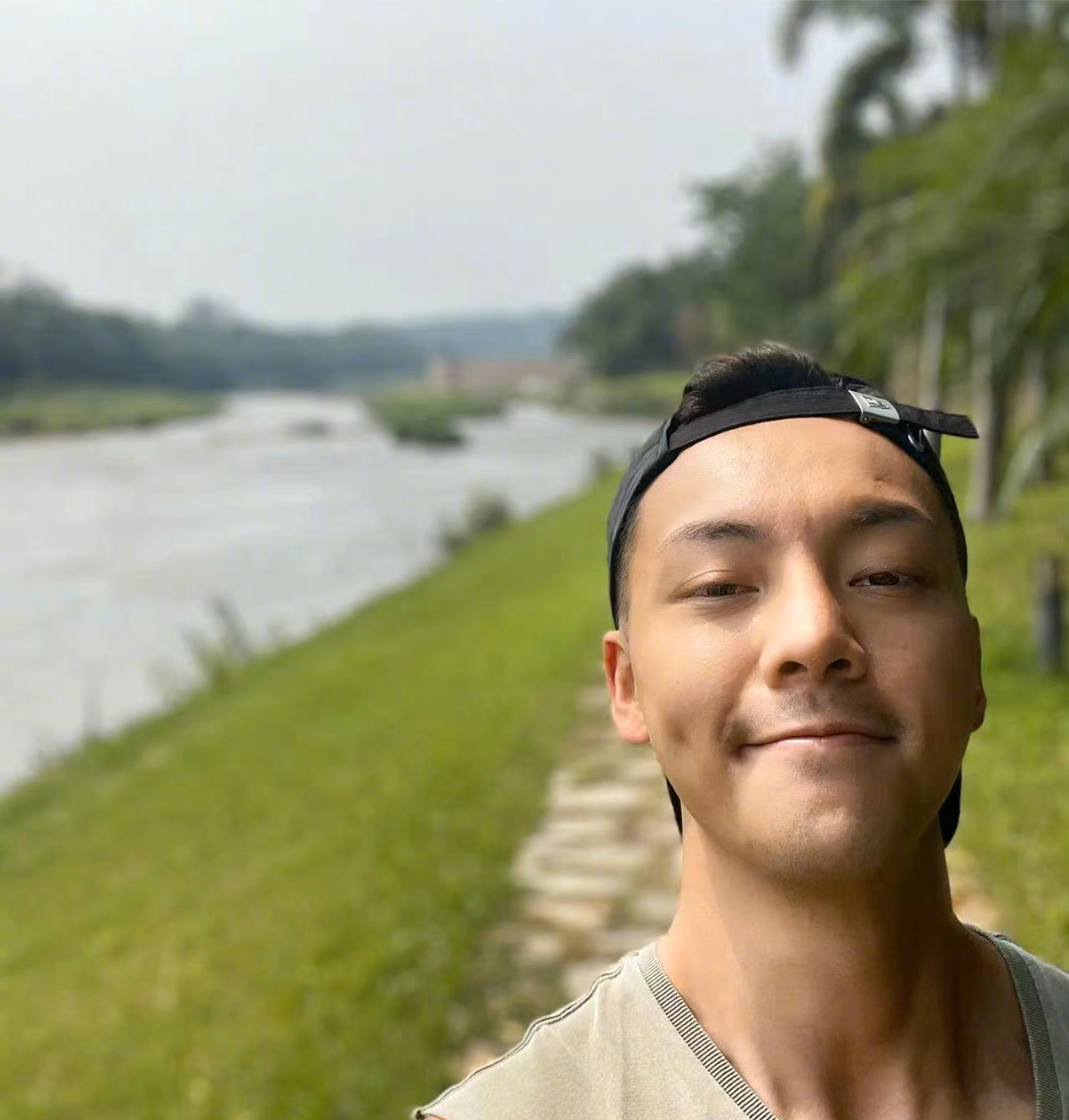 陳偉霆