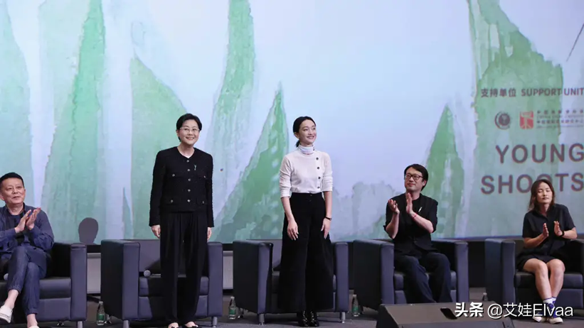 周迅