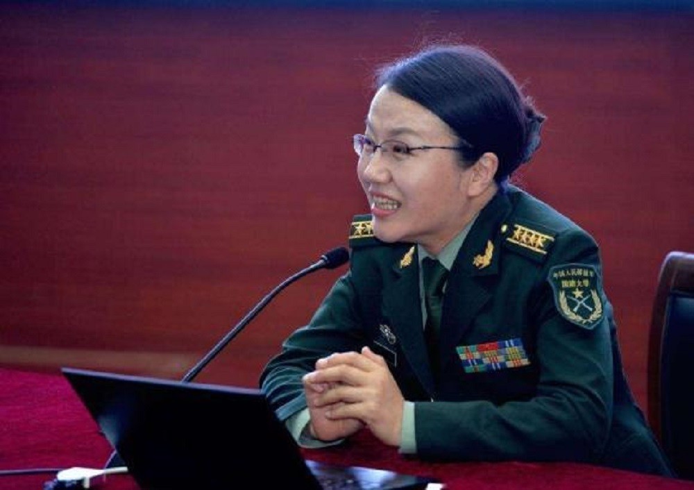 李莉