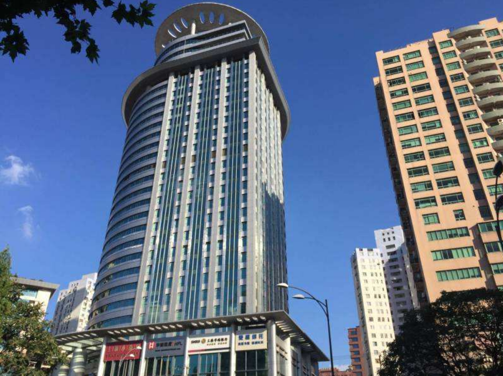 王均搖