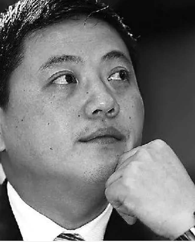 王均搖