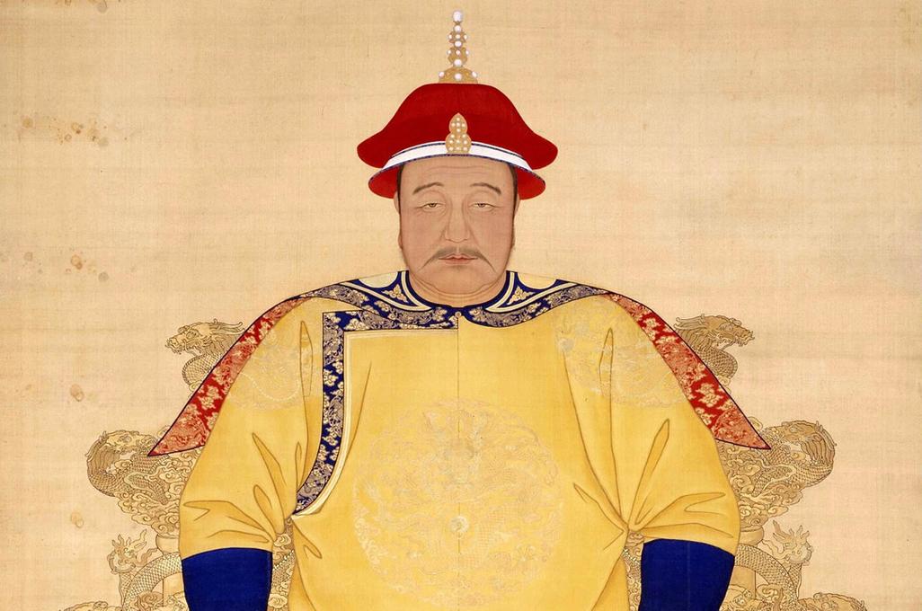 費英東