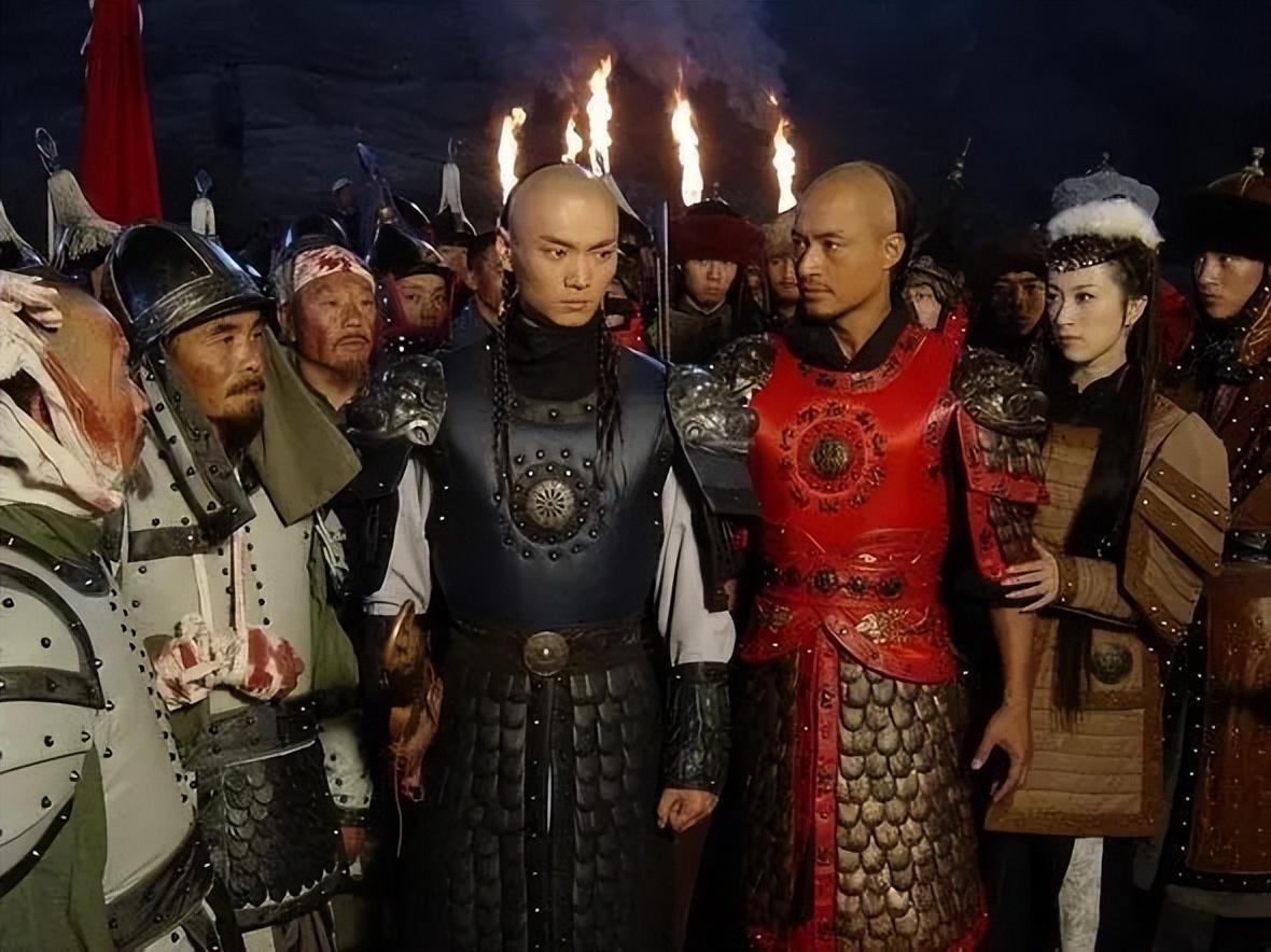 費英東