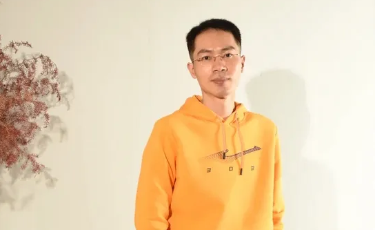 吳榮照