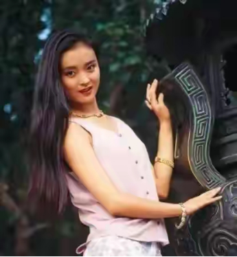王艷