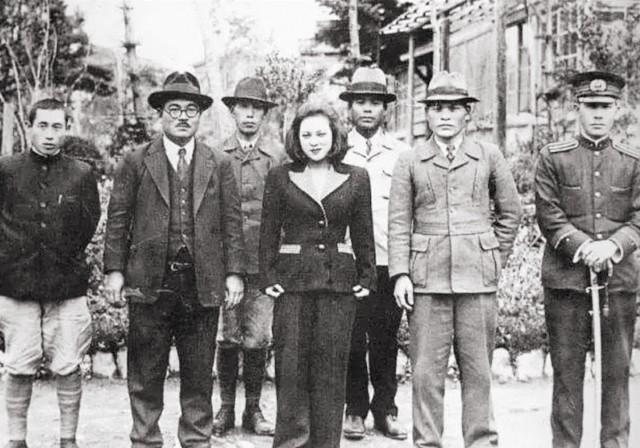 李香蘭