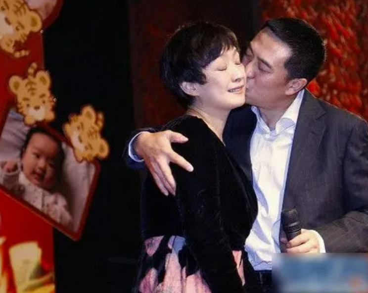 杜珺