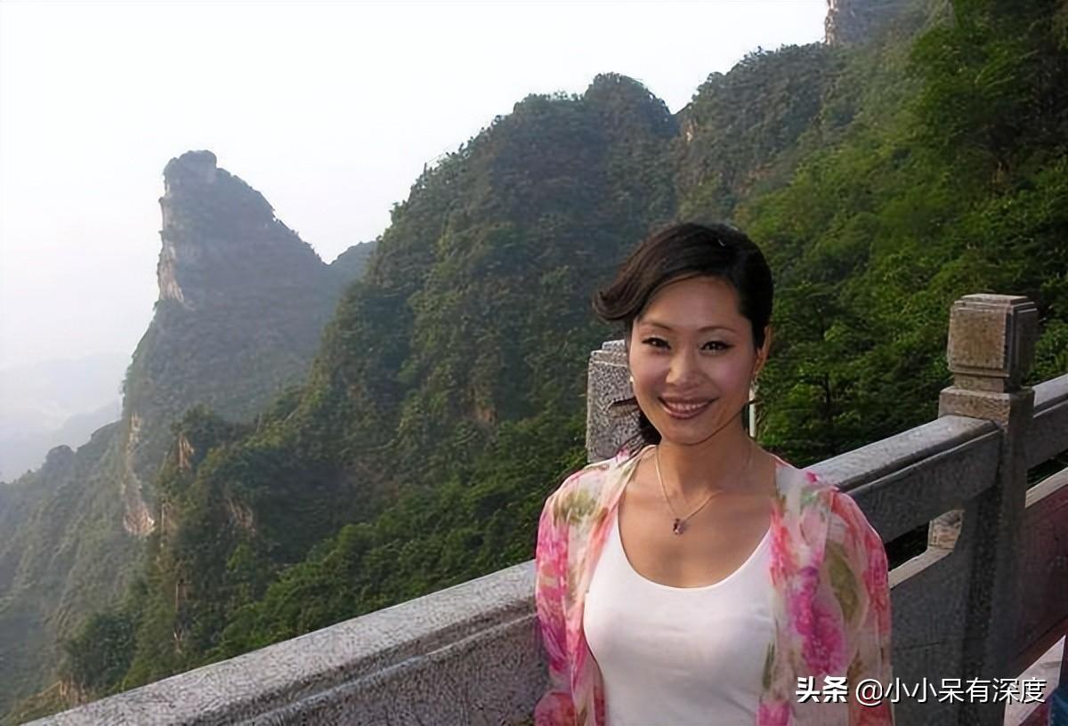 於文華