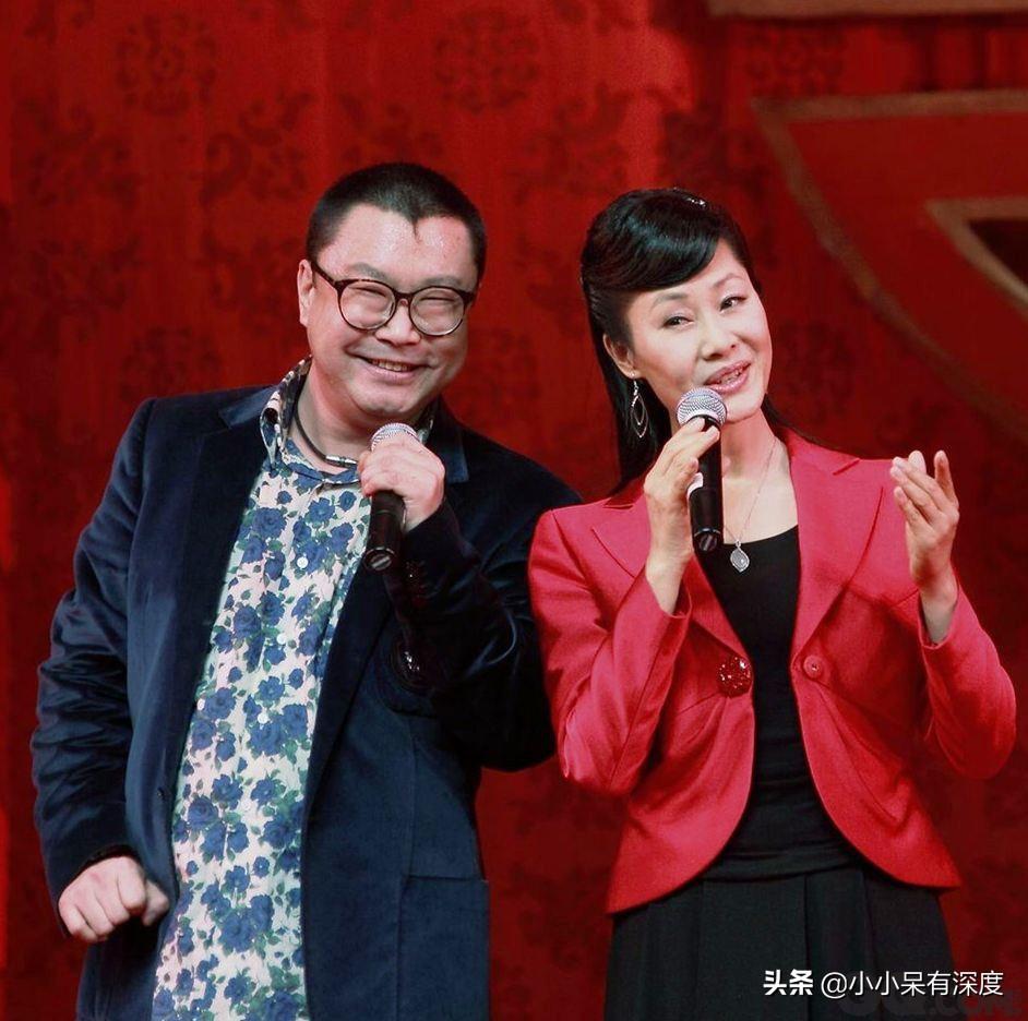 於文華