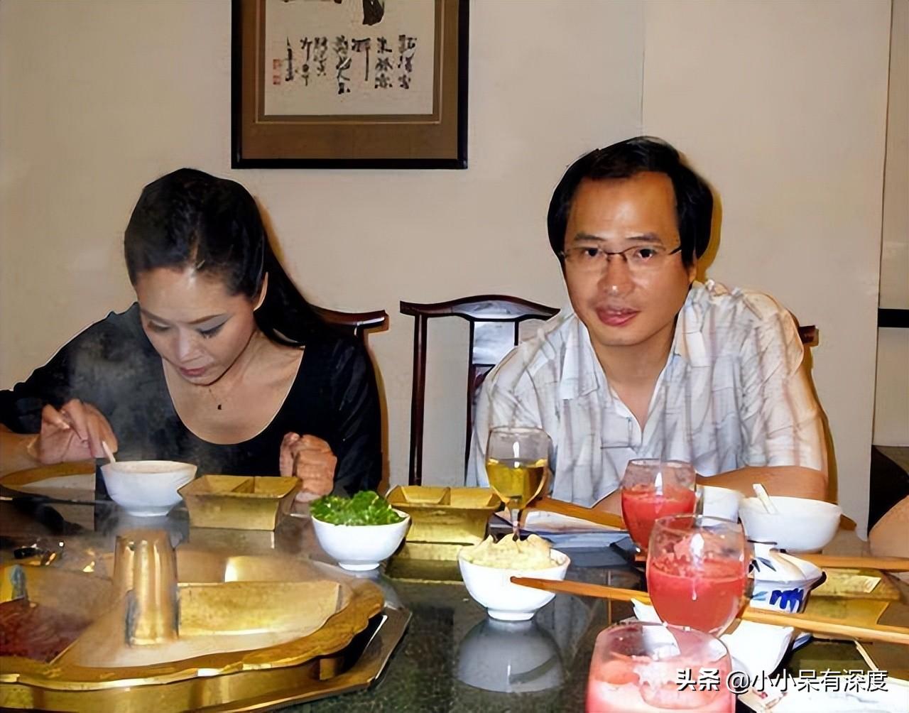 於文華