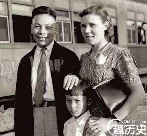 蔣經國