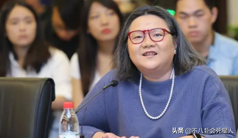 洪晃