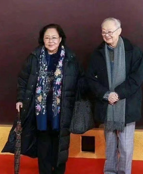 斯琴高娃