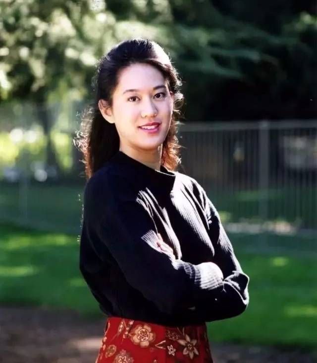 張純如