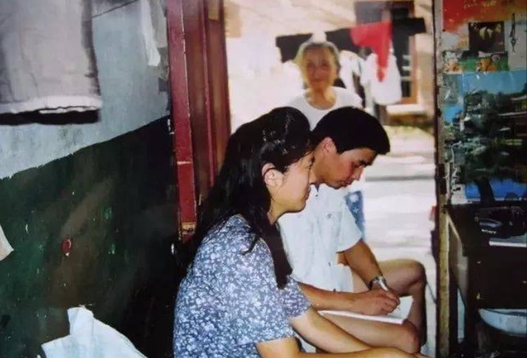 張純如