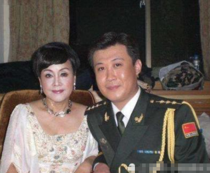李谷