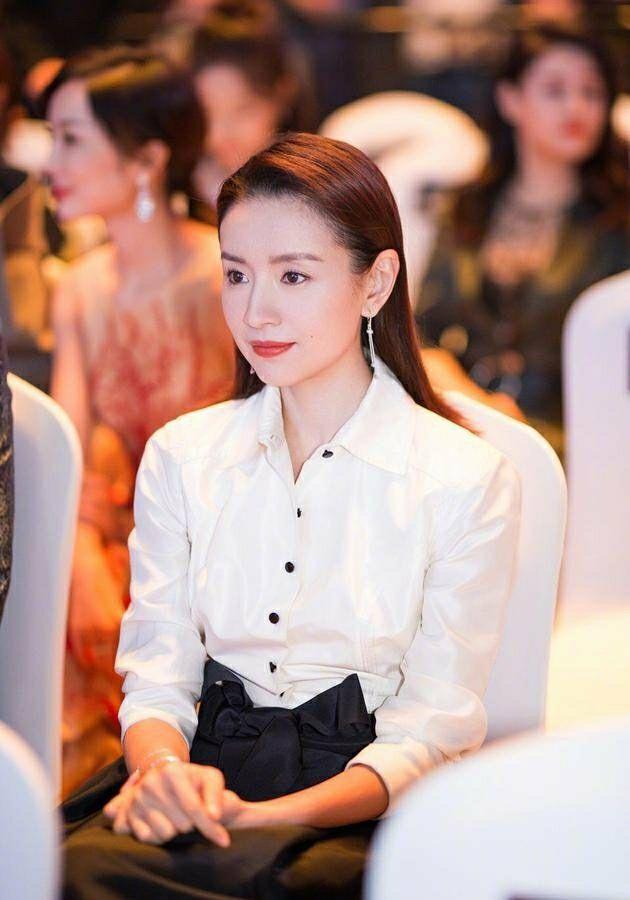 董洁
