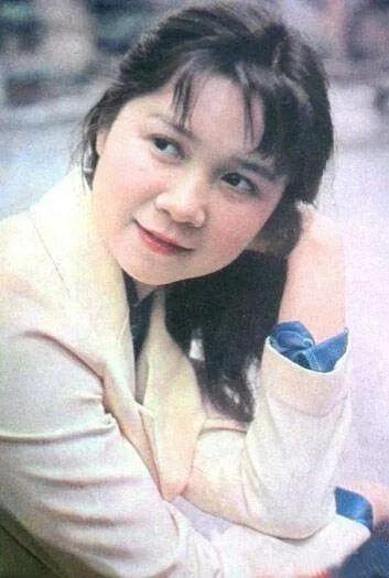 蔡明