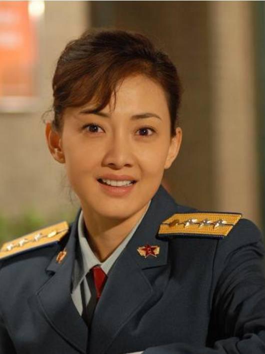 牛莉