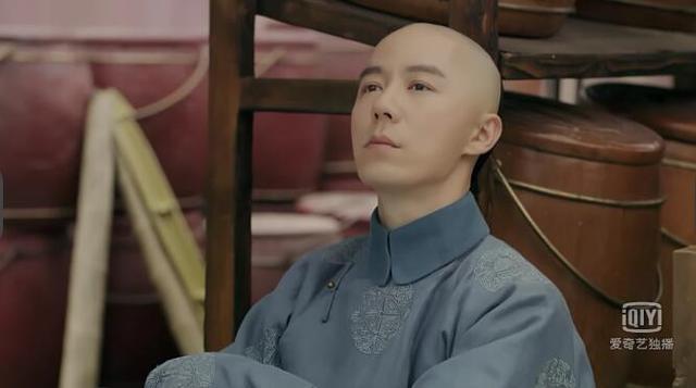 袁春望