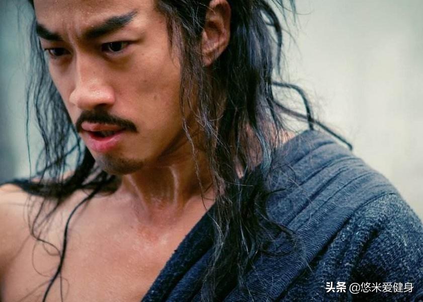 何潤東