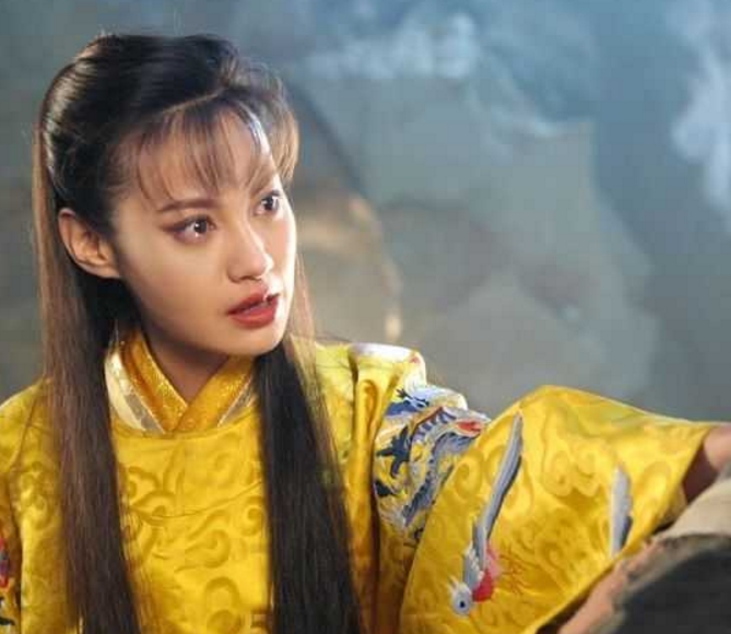 沈傲君