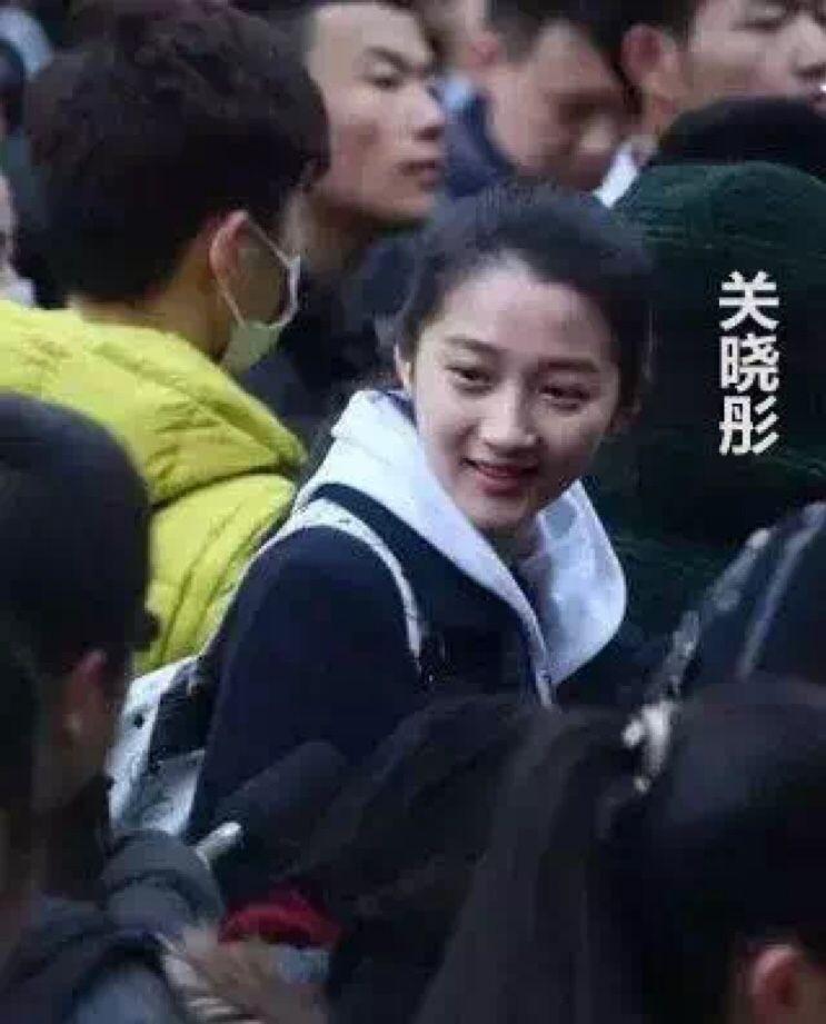 關曉彤